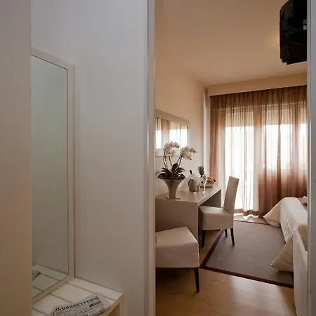 Hotel Canarie 3*