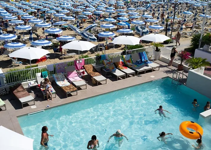 Hotel Canarie 3*