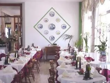 Hotel Canarie 3*