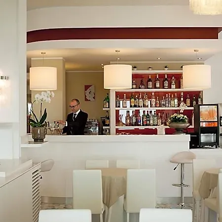 Hotel Canarie 3*