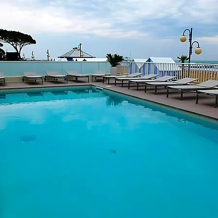 Hotel Canarie 3*