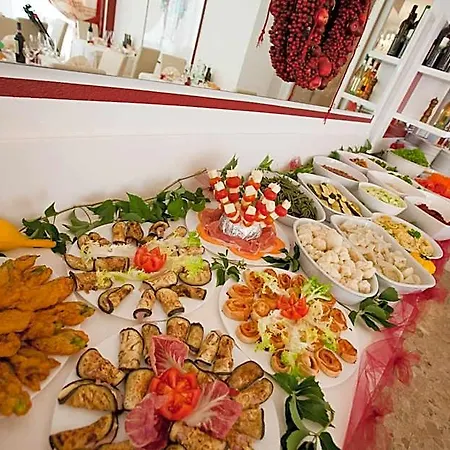 Canarie Hotel