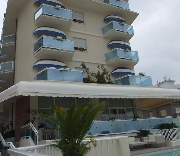 Canarie Hotell
