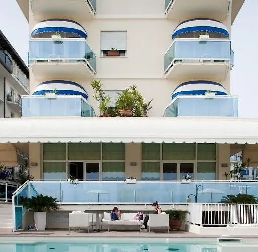Canarie Hotell