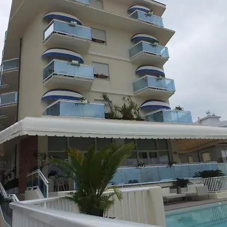 Canarie Hotel